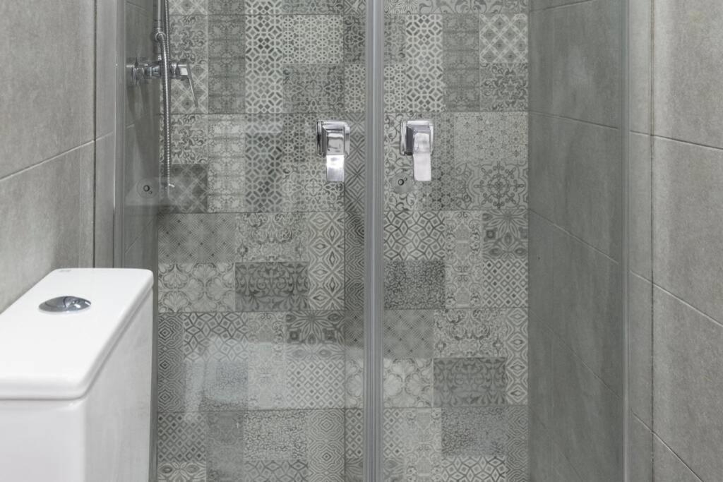 Magnifico Apartamento En Los Remedios Sevilla Exterior foto